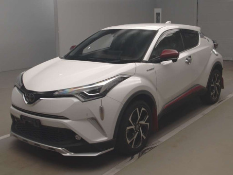 2019 Toyota C-HR NGX50[0]