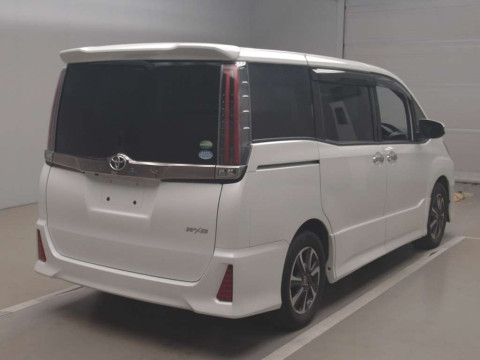 2018 Toyota Noah ZRR80W[1]