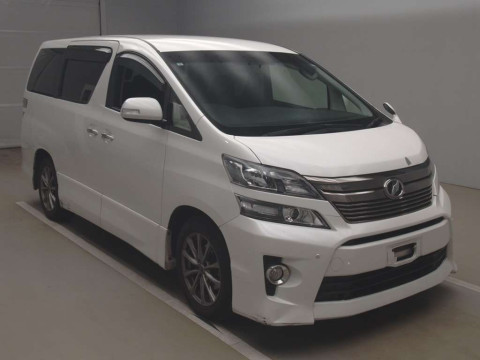 2013 Toyota Vellfire ANH20W[2]