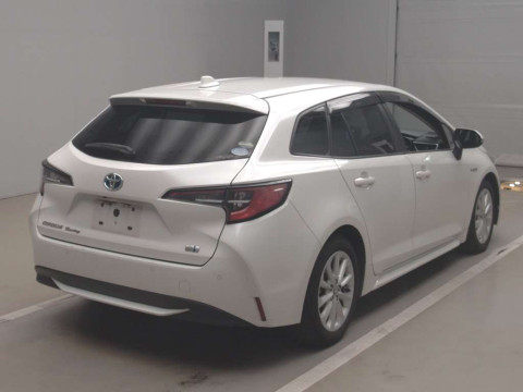 2020 Toyota Corolla Touring Wagon ZWE211W[1]