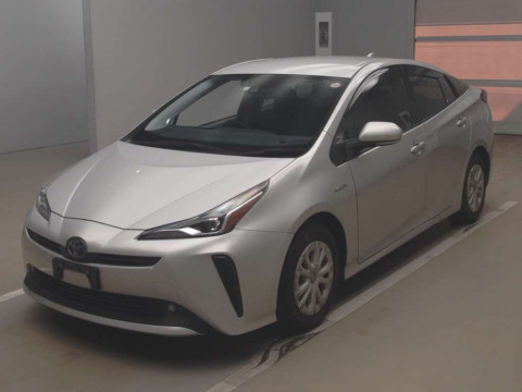 2019 Toyota Prius ZVW51[0]