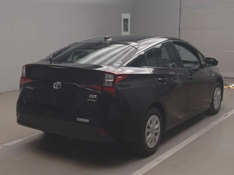 2019 Toyota Prius ZVW55[1]