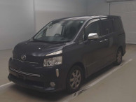 2009 Toyota Voxy