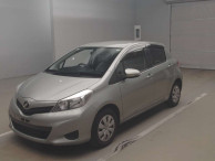 2011 Toyota Vitz