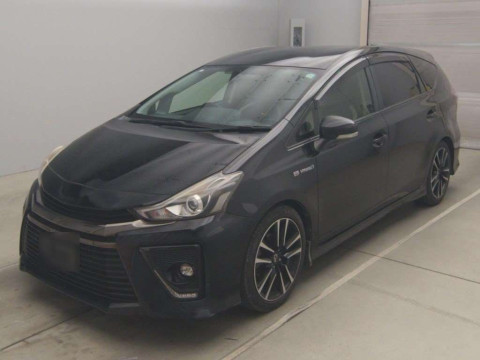 2015 Toyota Prius alpha ZVW41W[0]