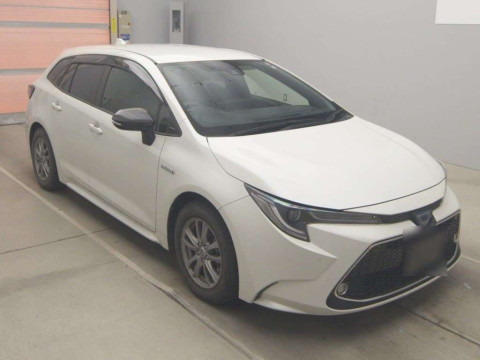 2019 Toyota Corolla Touring Wagon ZWE211W[2]