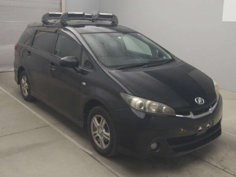 2010 Toyota Wish ZGE25W[2]