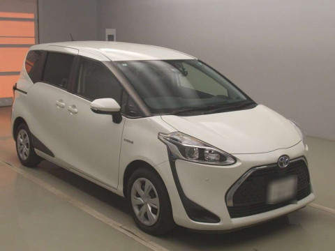 2019 Toyota Sienta NHP170G[2]