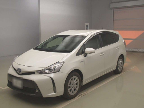 2015 Toyota Prius alpha ZVW40W[0]