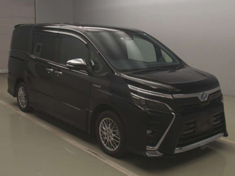 2020 Toyota Voxy ZWR80W[2]