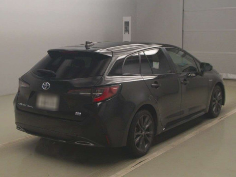 2019 Toyota Corolla Touring Wagon ZWE211W[1]