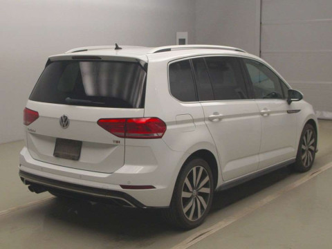 2017 Volkswagen Golf Touran 1TCZD[1]