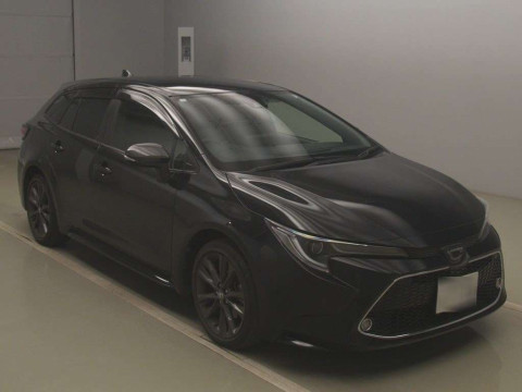 2020 Toyota Corolla Touring Wagon ZRE212W[2]