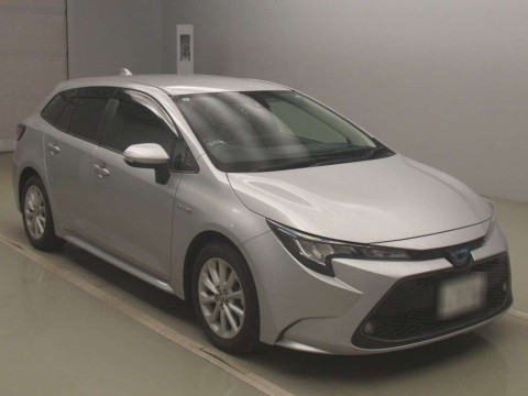 2019 Toyota Corolla Touring Wagon ZWE211W[2]