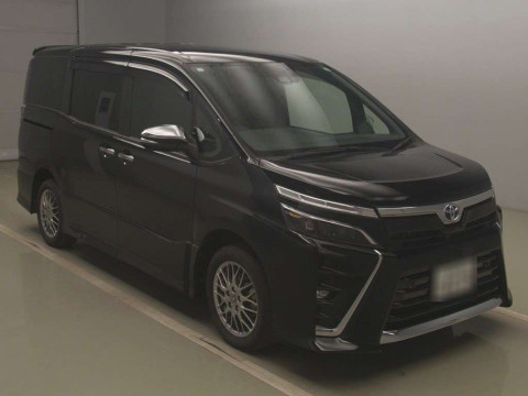 2021 Toyota Voxy ZWR80W[2]