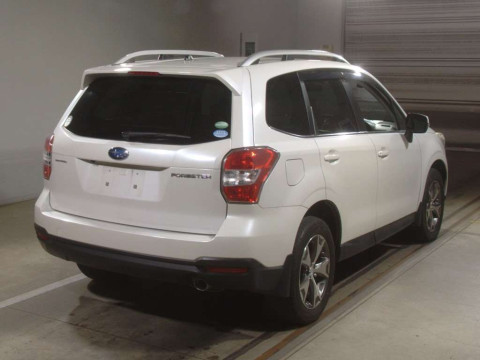 2014 Subaru Forester SJ5[1]