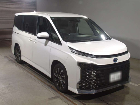 2024 Toyota Voxy ZWR90W[2]