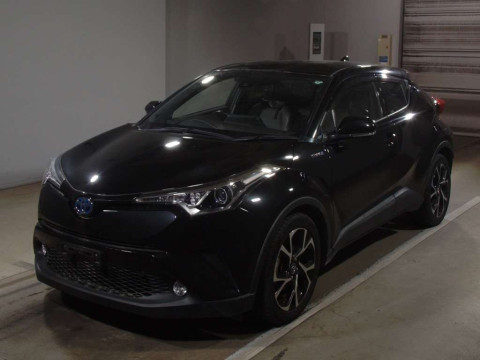 2017 Toyota C-HR ZYX10[0]