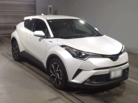 2018 Toyota C-HR ZYX10[2]