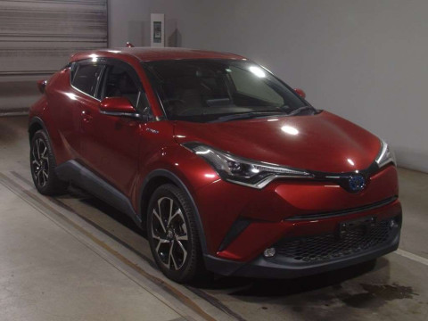 2018 Toyota C-HR ZYX10[2]