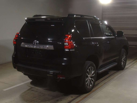 2020 Toyota Land Cruiser Prado TRJ150W[1]