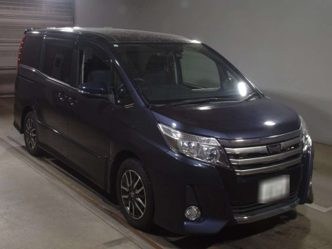 2015 Toyota Noah ZRR80W[2]