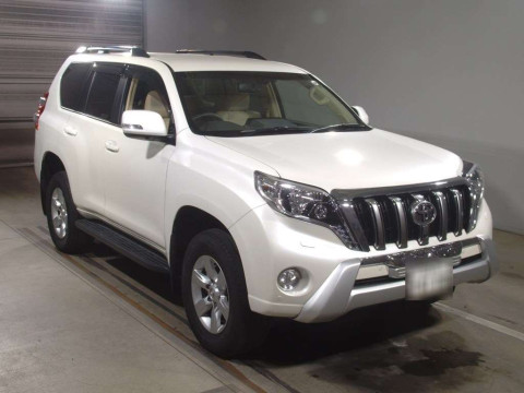 2014 Toyota Land Cruiser Prado TRJ150W[2]