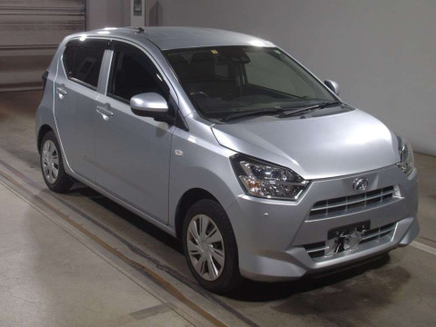 2022 Daihatsu Mira es LA350S[2]