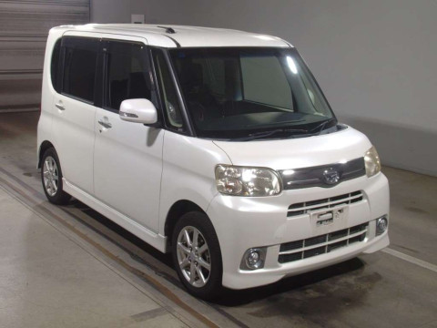 2013 Daihatsu Tanto L375S[2]