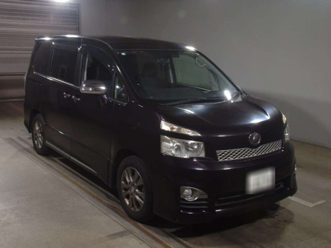 2012 Toyota Voxy ZRR70W[2]