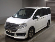 2013 Honda Step WGN Spada