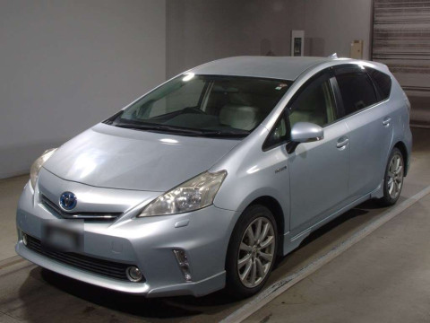 2012 Toyota Prius alpha ZVW41W[0]