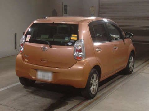 2010 Toyota Passo KGC30[1]