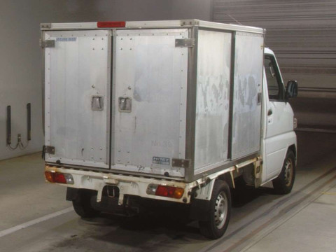 2012 Nissan Clipper Truck U71T[1]