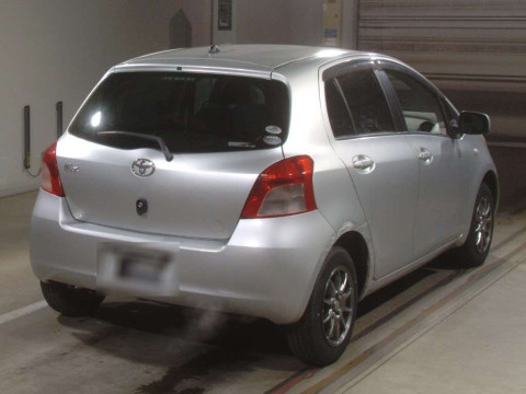 2007 Toyota Vitz KSP90[1]