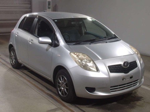 2007 Toyota Vitz KSP90[2]