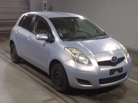 2009 Toyota Vitz NCP95[2]