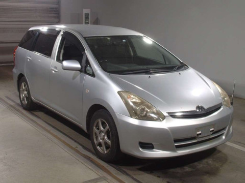 2006 Toyota Wish ZNE10G[2]