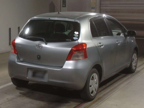 2007 Toyota Vitz SCP90[1]