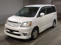 2003 Toyota Noah