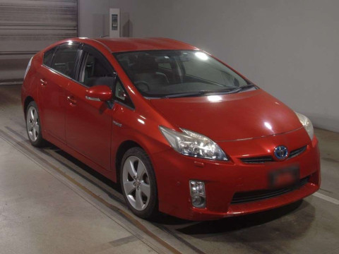 2010 Toyota Prius ZVW30[2]