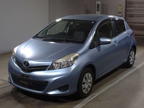 2013 Toyota Vitz NSP130[0]