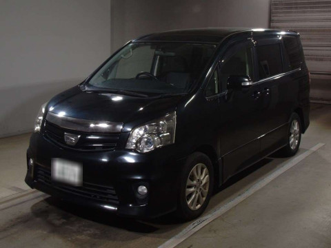 2012 Toyota Noah ZRR70W[0]