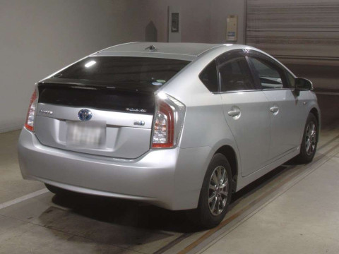 2014 Toyota Prius ZVW30[1]