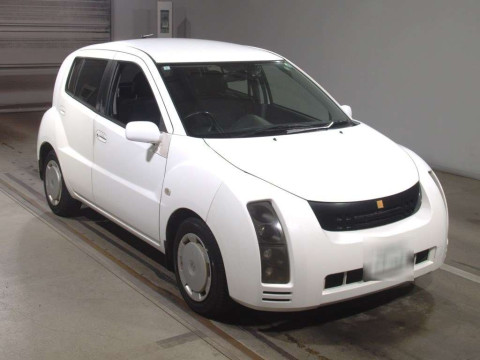 2005 Toyota Will Cypha NCP70[2]