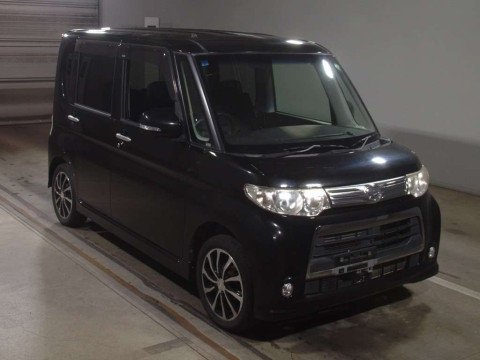 2011 Daihatsu Tanto Custom L375S[2]