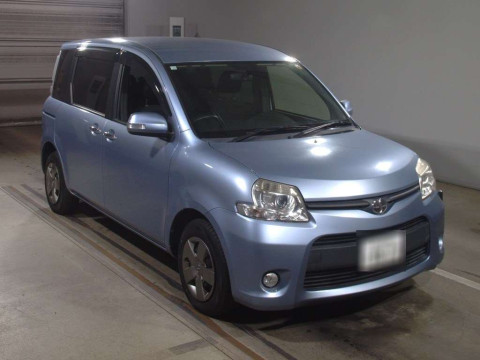 2014 Toyota Sienta NCP81G[2]