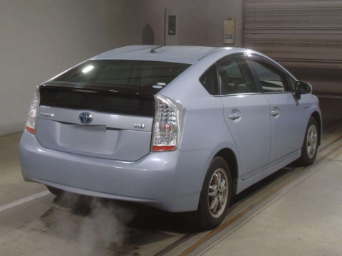 2010 Toyota Prius ZVW30[1]