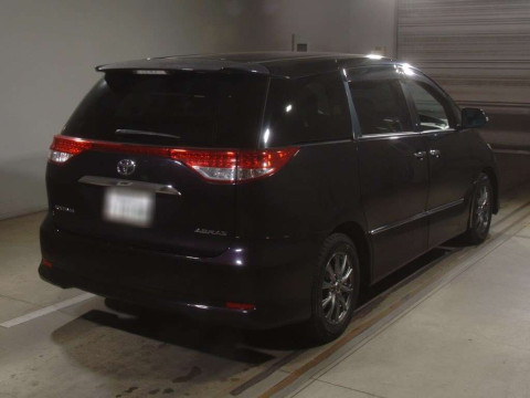 2011 Toyota Estima ACR50W[1]