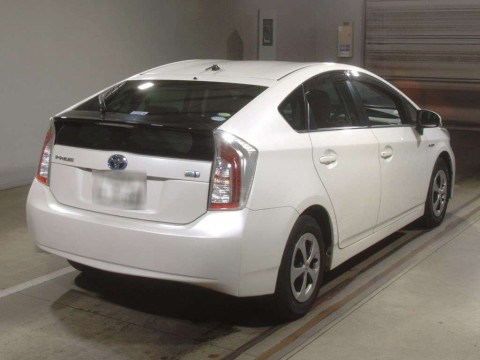 2012 Toyota Prius ZVW30[1]